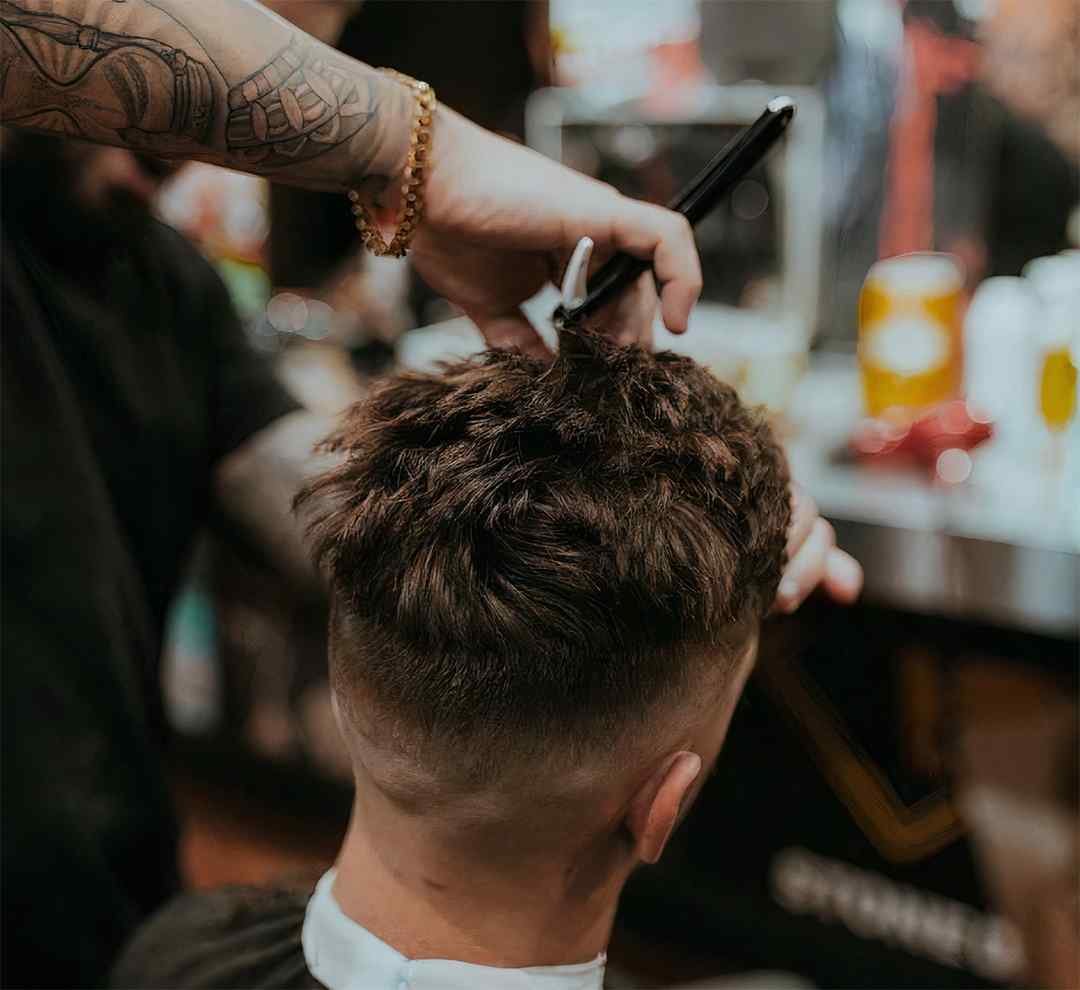 https://headshapez.com/wp-content/uploads/2021/09/image_01_home_02.jpg