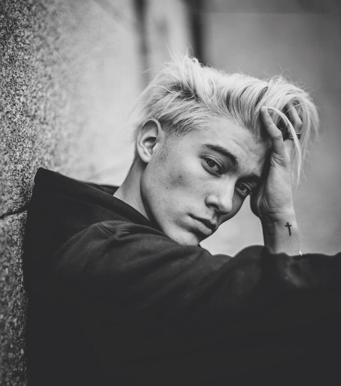 https://headshapez.com/wp-content/uploads/2025/03/Boy.jpg